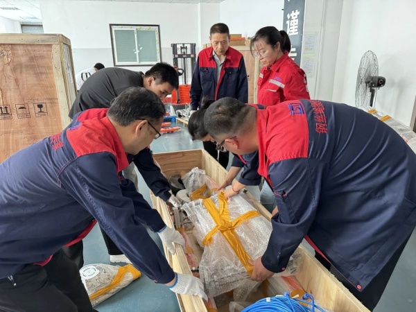 破暑前行，全員沖刺，鑄就泰斯特新速度！